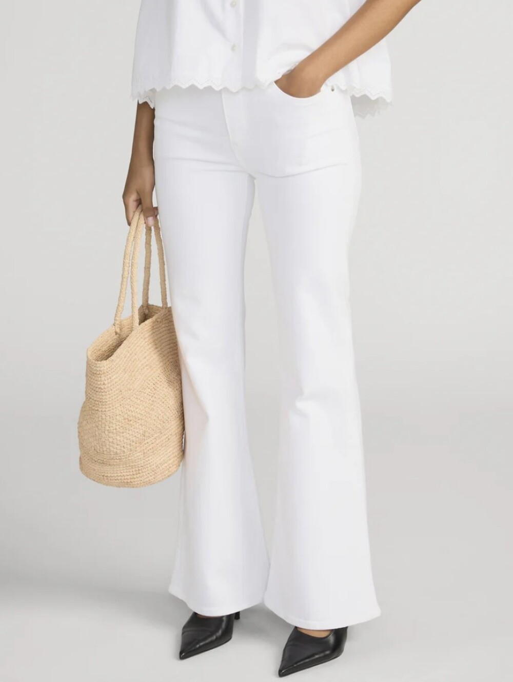 Frame Denim Pixie Icon Flare Jeans White